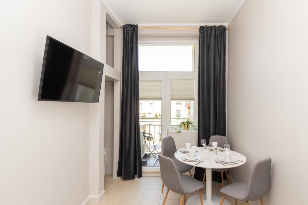 Sopot Rivoli Apartments Near The Beach & Pier By Noclegi Renters Экстерьер фото